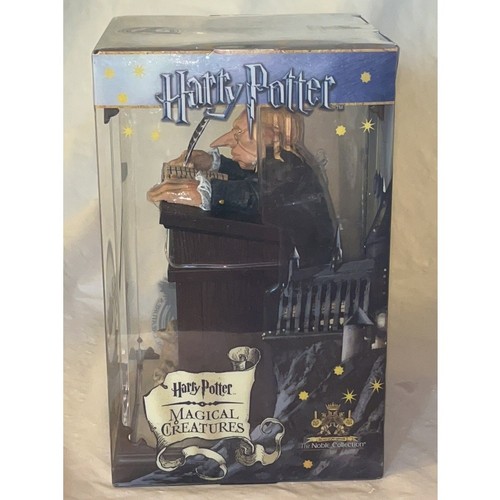 Harry Potter Magical Creatures - Gringotts Goblin No.10 - Noble Collection - Picture 4 of 9