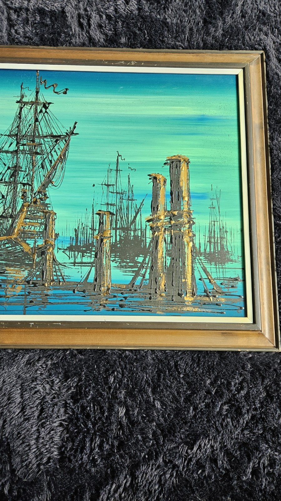Picture 4 of 24