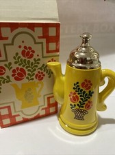 AVON Vintage 70's Koffee Klatch Honeysuckle Foaming Bath Oil 5Oz B19