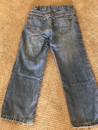 Arizona Jeans Size 5 Reg Boot Cut Destroyed Knee READ - Picture 9 of 10