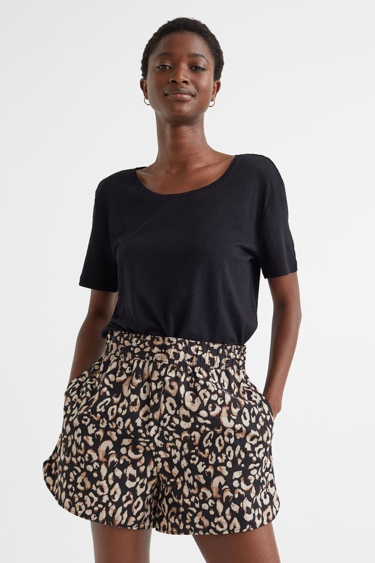 Grey h&m shorts 2025
