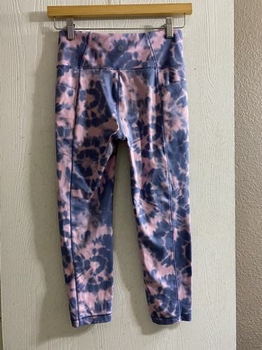 Athleta Girl Pink Blue Tye Dye Chit Chat Capri Yoga Leggings Youth Sz 14 - Picture 4 of 4