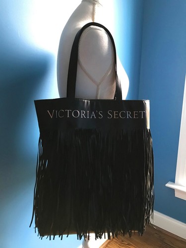 Bolso de Mano Victoria's Secret Negro Flecos Grande Shopper 17" - Imagen 2 de 15
