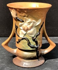 Vintage Brown Roseville USA Pottery 6" Magnolia Double Handled Vase 88-6 Antique