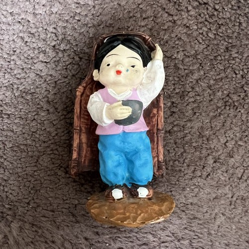 Koreart Statuina Ragazzo con Ciotola Goccia a Strappo Tradizionale Coreano Ceramica Statuina Vintage - Foto 9 di 12