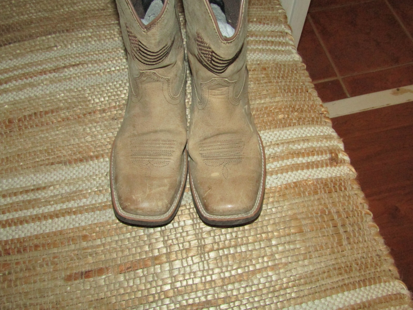 Picture 4 of 11