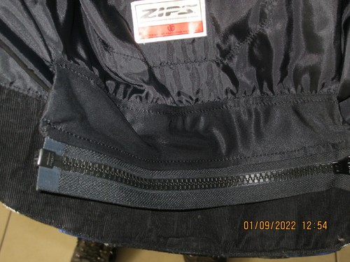 Men’s Leather First Gear Motorcycle Jacket - Picture 11 of 11