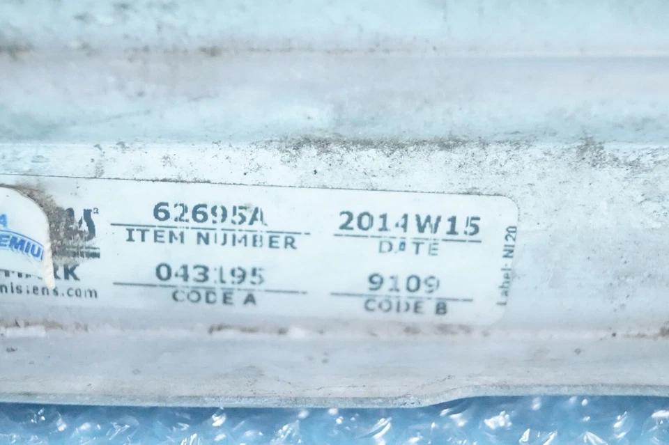 ✅ Radiador de refrigeración para motor diésel Mercedes Benz 300D 300TD 1987 Foto 3 de 4