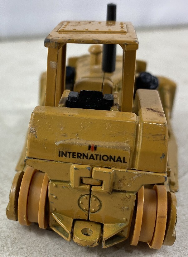 Vintage 1970's Ertl International td 20 Series E Bulldozer 3 1/2