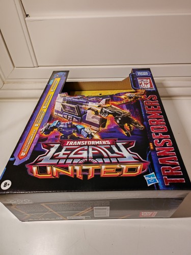 Transformers Legacy United Generations Voyager Class G1 Universe Soundwave - New - Picture 2 of 6
