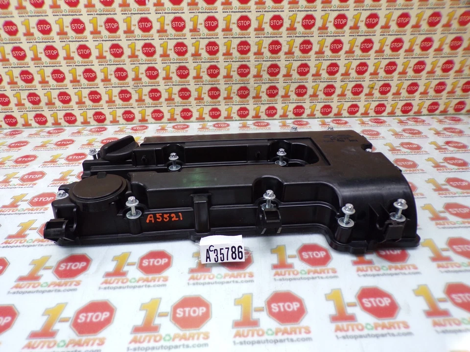 Cubierta de válvula de motor Chevrolet Cruze 2011-2016 25203036 OEM Foto 3 de 4