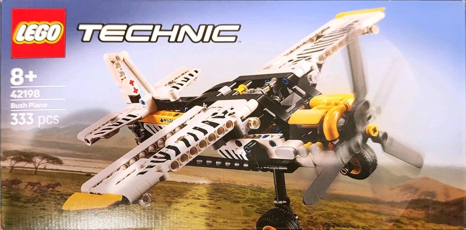 LEGO Technic 42198 Bush Plane, photo 1 of 4