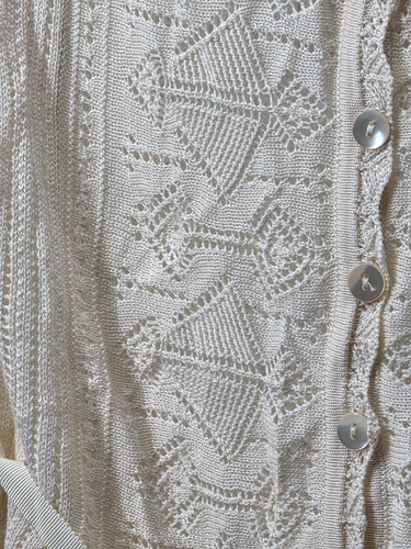 Seide Pointelle Strickjacke S Karen Kane Knopf Neu mit Etikett Earth Angel cremefarbenes Band zum Binden - Bild 7 von 14