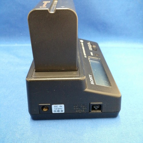 Sony HDR-AX2000 Handycam HD AVCHD Video 20x Zoom Camera Black From Japan Used - Picture 13 of 14
