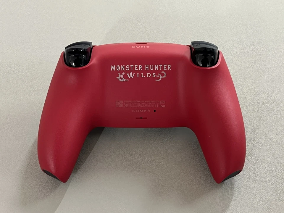 NEW Sony PS5 DualSense Wireless Controller Monster Hunter Wilds Limited Edition - Image 3 of 4