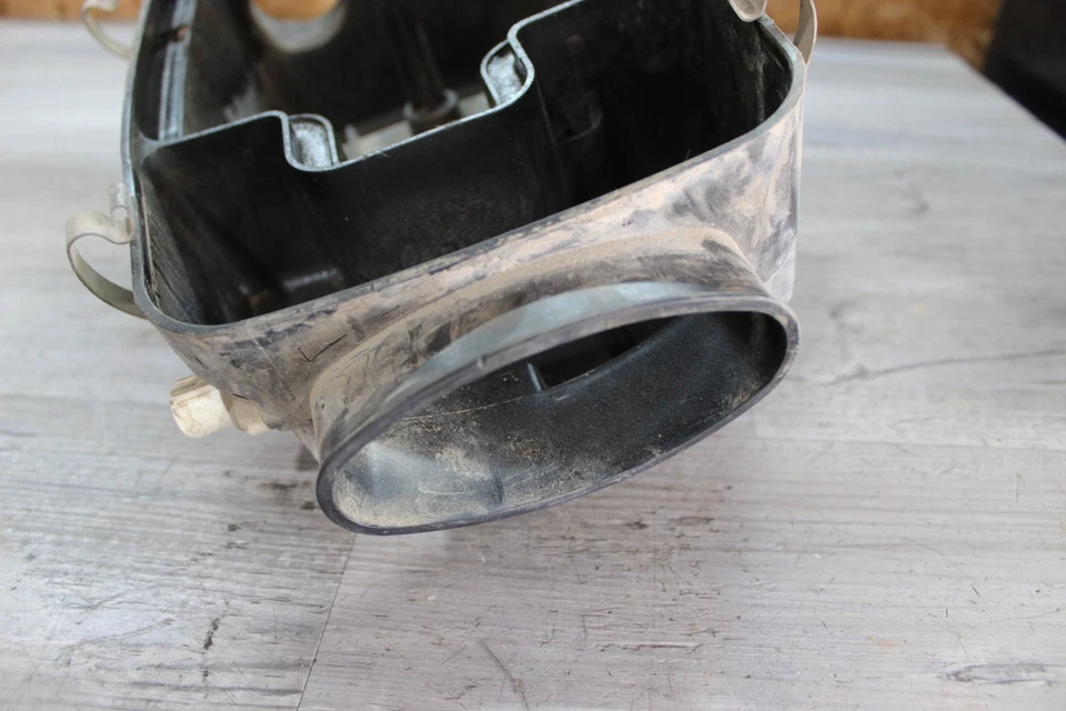 2009 Arctic Cat 550 4x4 Trv caixa de filtro de entrada de ar automática - Imagem 3 de 4