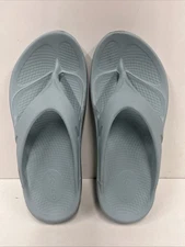 OOFOS OORIGINAL Sandal Recovery Women's Comfort Shoes Size 8 USED -- CLEANED