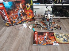 LEGO NINJAGO: Verlies des Totenkopfmagiers (71722) Vollständig