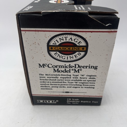 1990 ERTL - MCCORMICK DEERING MODEL "M" VINTAGE ENGINES 1/6 SCALE DIE CAST #4351 - Picture 8 of 13