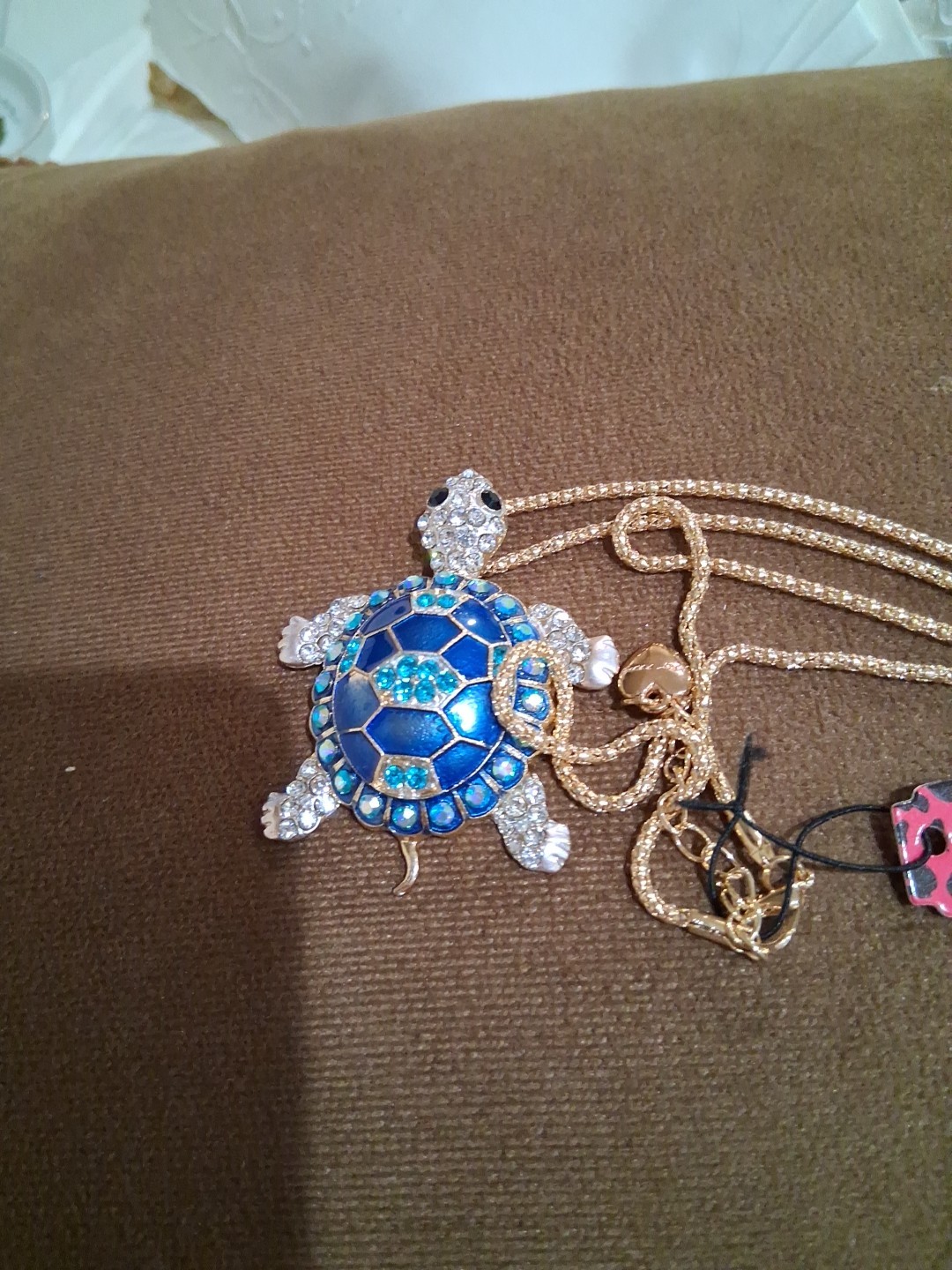 Picture 1 of 3