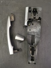 NISSAN QASHQAI J11 DOOR HANDLE CARRIER OUTER EXTERIOR REAR LEFT  2014-2021
