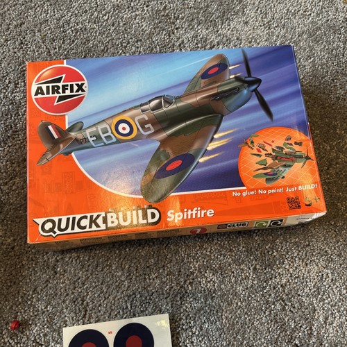 Airfix Quick Build Spitfire Block Building Set Used All Prices Present - Picture 4 of 10