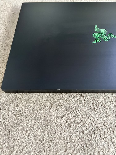 Razer Blade 15 - 15.6" I7-10750H 512GB RTX 2060 W/Protective sleeve - Afbeelding 11 van 13
