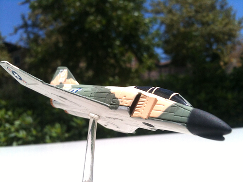 Corgi F4J Phantom II Robin Olds "Triple Ace", Thailand, 1967 1/175 Scale Diecast - Picture 12 of 19