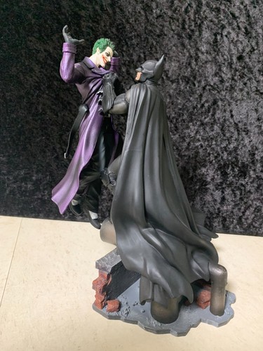 Batman Vs Joker Arkham Origins 2013 Figure/Statue DC Comics