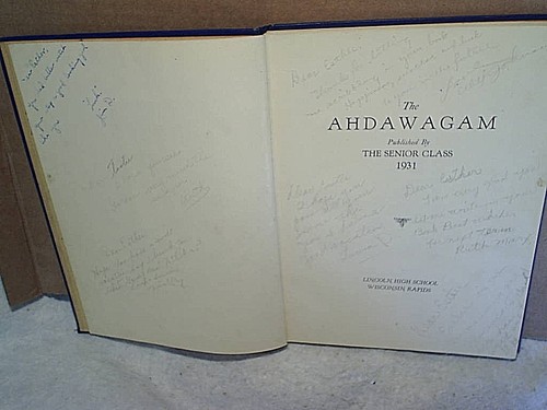 1931 WISCONSIN RAPIDS LINCOLN HIGH SCHOOL YEARBOOK Ahdawagam,red raider football - Picture 3 of 9