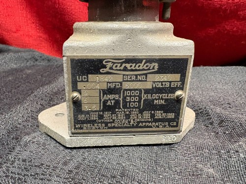 Vintage Cornell-Dubilier Faradon Condenser / Capacitor UC 1842 , .004uF , 5000V - Picture 3 of 9