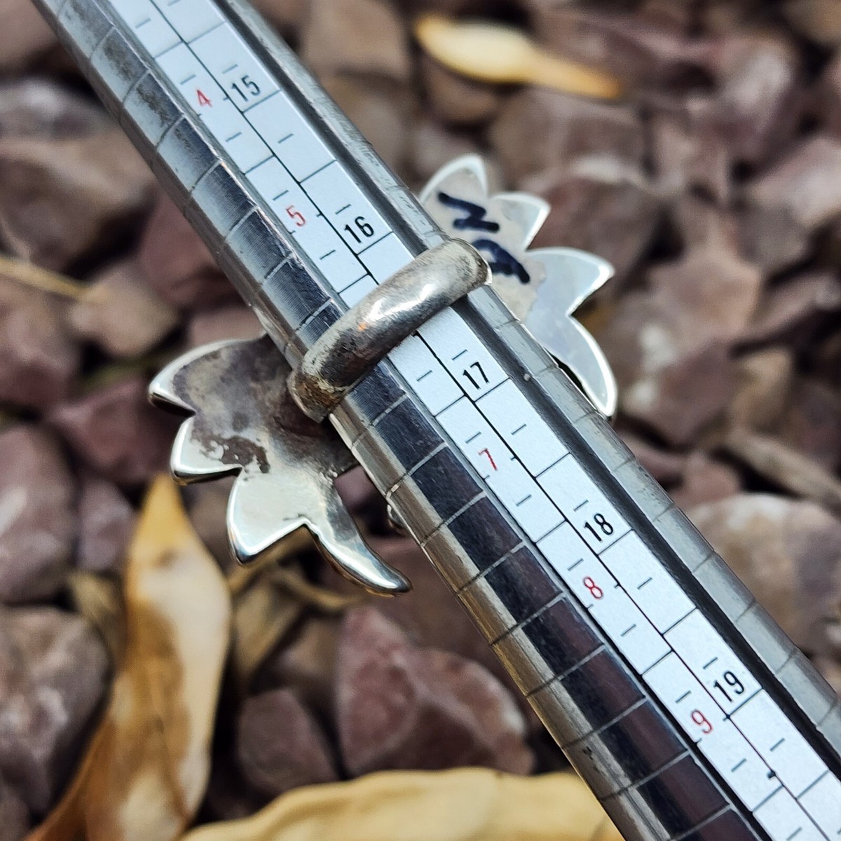 Incredible Vintage Navajo Opal And Onyx Electgric Guitar Native American Jewelry Silver Pin Incredible Vintage Navajo Opal And Onyx Electgric Guitar Native American Jewelry Silver Pin