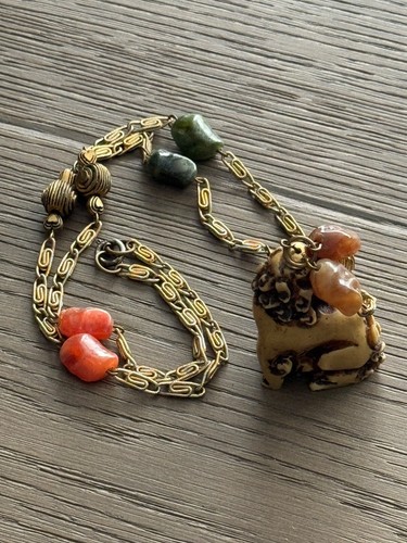 Collar Foo Perro Asiático Tallado Kenneth Lane Años 80 De Colección - Imagen 2 de 18