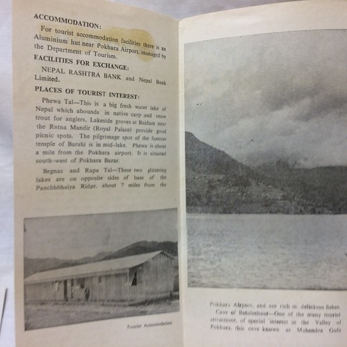 Vintage Nepal Pokhara Tal Reiseprospekt Einheimische mit Bergszene - Bild 4 von 10