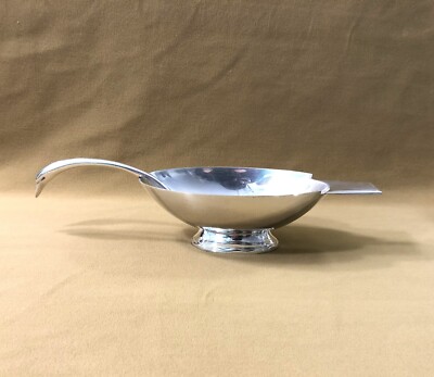 Saucière CHRISTOFLE modèle CYGNE par CHRISTIAN expédition FJERDINGSTAD métal argenté Sauce