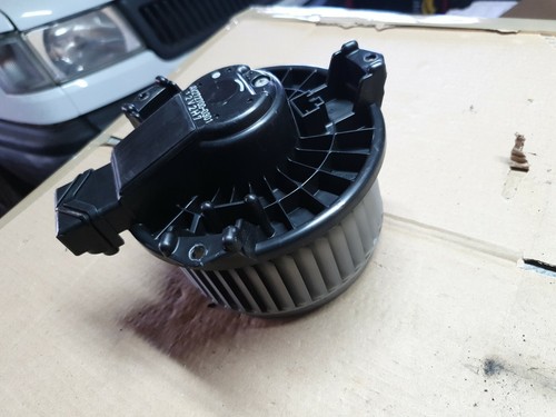 Suzuki Swift Mk2 Bj 2005 - 2009 Heizungsgebläsemotor AV272700-0301 - Bild 5 von 6