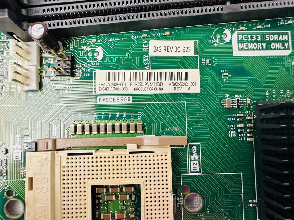 Placa madre Compaq 252608-001 253242-001 011346-000 Foto 2 de 4