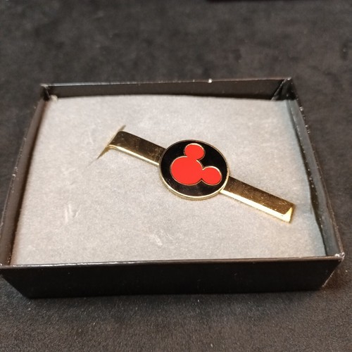 Mickey Mouse Tie Clip Tie Bar Disney In Box - Picture 2 of 9