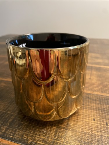 Starbucks 2019 Holiday 14 oz Gold Mermaid Scale Coffee Cup Mug - Picture 3 of 9