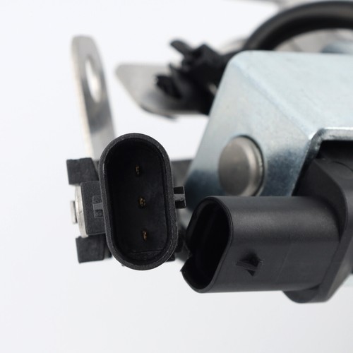 Water Pump LR154597 For Land Rover Range Evoque Sport Velar Jaguar Defender - Picture 3 of 11