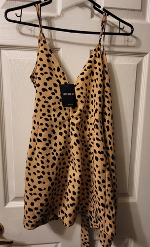 Neu mit Etikett Forever 21 kurzer ärmelloser taupefarbener Overall/kurz Leopard Größe Small - Bild 1 von 7
