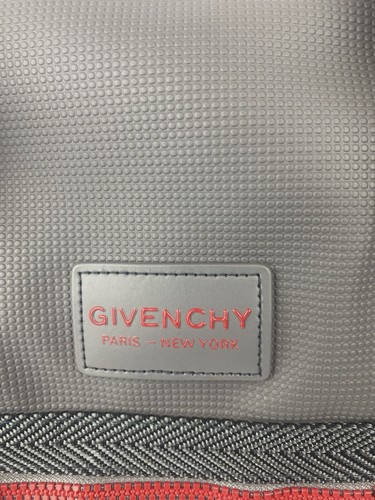 Vintage Givenchy Paris Gray Travel Carry On Overnight Tote Bag Red Logo Unisex - Picture 4 of 16