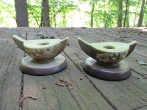 Roseville-Pottery-Wincraft-Soft-Green-Ceramic-Candle-Holders-2CS1-Floral-Art-SQ