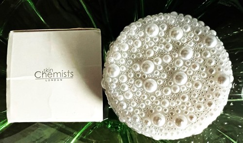 PRAI 6.8 fl. oz. Ageless Hals & Dekolleté Creme & Bonus Haut Chemiker 1,69oz - Bild 6 von 12