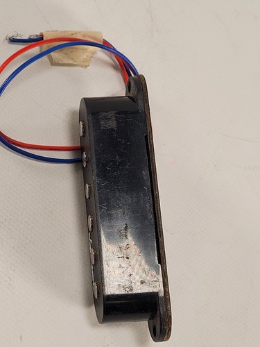 Pastillas de guitarra Jackson Broadcaster enrolladas a mano - Imagen 5 de 5