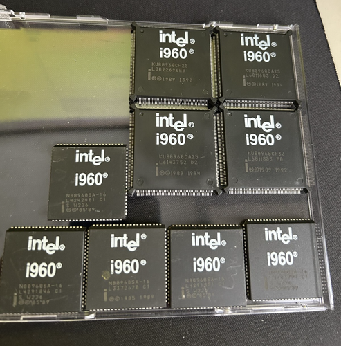 Intel i960 80960 RISC CPU lot of 9x IC Collectors items, as is