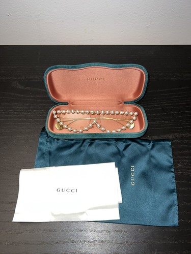 Gucci Hollywood Forever Pearl Glasses. - Picture 2 of 6