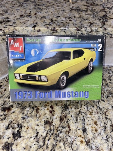 Ford Mustang 1973 AMT/Ertl Muscle Cars 1:25 38156 - CAJA ABIERTA - (s3)