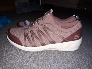 skechers trainers size 5