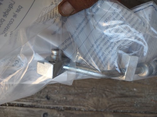 New  Power Steering Pressure Line Hose Assembly For 1996-04 Acura RL - Picture 7 of 19